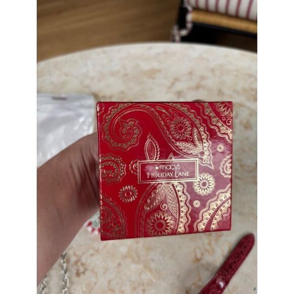 Holiday Lane Festive Jewelry & Accessories Gift Set With Watch & Jewelry lot - Picture 4 of 7